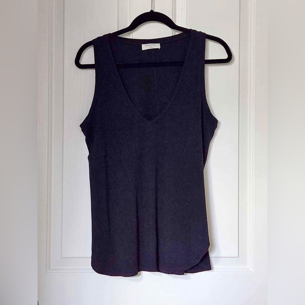 Babaton tank top size M